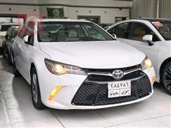 تۆیۆتا کامری